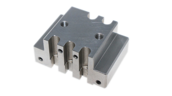 Kundenspezifischer CNC bearbeitete Teil-Aluminiumlegierungs-Edelstahl mit Micromachining-Service maschinell